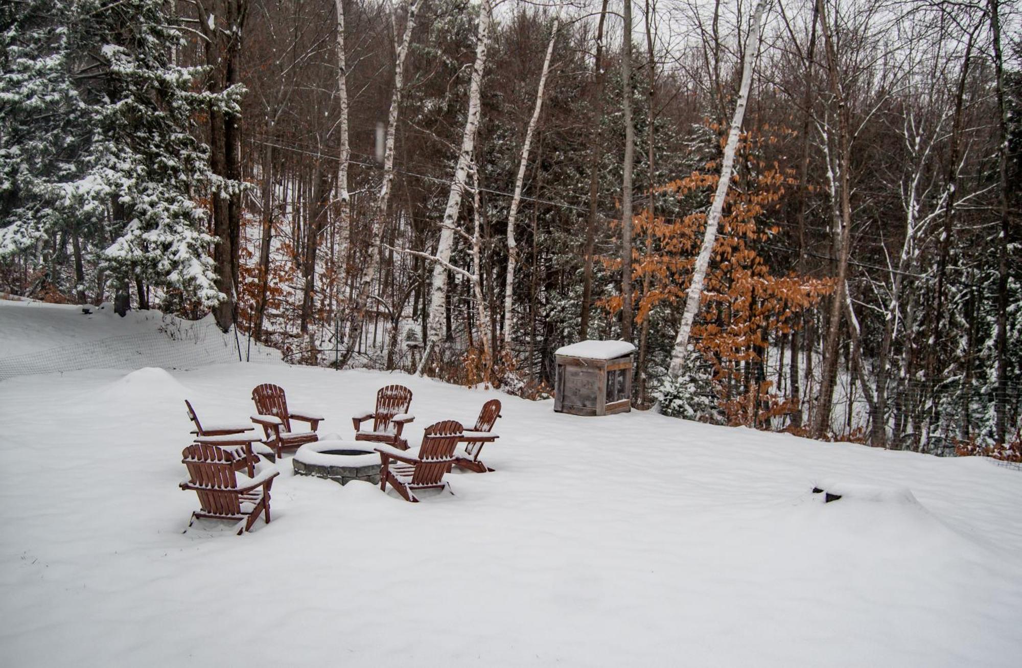 Birch House: Cozy Cabin 5 Min From Okemo Ludlow Exterior photo